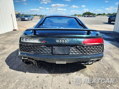 Zdjęcie 6 z 12 samochodu: 2021 AUDI R8 VIN:WUAKBAFX5M7901345 - miniatura