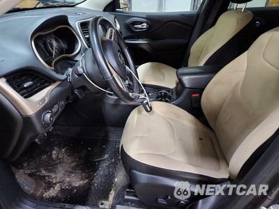 Zdjęcie 7 z 13 samochodu: 2017 JEEP CHEROKEE LATITUDE VIN:1C4PJMCS1HW567780 - miniatura