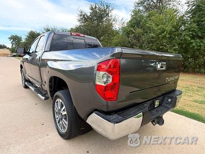 Trzecie zdjęcie samochodu z tyłu: 2014 TOYOTA TUNDRA SR5 VIN:5TFRM5F1XEX073304 - miniatura