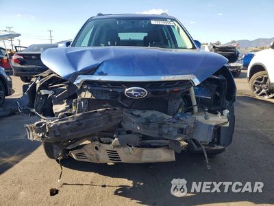 Piąte zdjęcie samochodu w środku: 2018 SUBARU FORESTER 2.0XT TOURING VIN:JF2SJGWC3JH445997 - miniatura