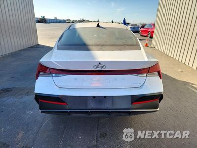 Zdjęcie 6 z 12 samochodu: 2025 HYUNDAI ELANTRA LIMITED VIN:KMHLP4DG9SU029768 - miniatura