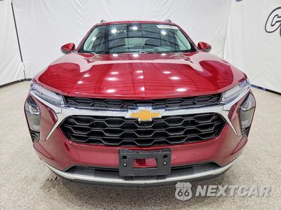 Piąte zdjęcie samochodu w środku: 2025 CHEVROLET TRAX 1LT VIN:KL77LHEP6SC244048 - miniatura