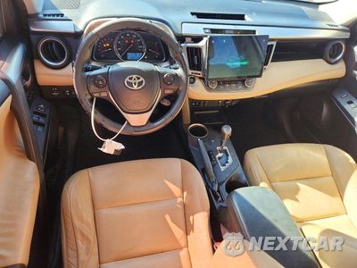Zdjęcie 8 z 13 samochodu: 2015 TOYOTA RAV4 LIMITED VIN:JTMYFREV1FD054273 - miniatura