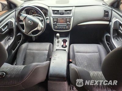 Zdjęcie 8 z 12 samochodu: 2017 NISSAN ALTIMA 2.5 S VIN:1N4AL3AP8HC216817 - miniatura