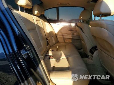 Zdjęcie 10 z 12 samochodu: 2015 BMW 528 XI VIN:WBA5A7C51FD623001 - miniatura