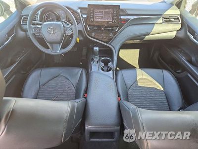 Zdjęcie 8 z 12 samochodu: 2021 TOYOTA CAMRY SE VIN:4T1G11AK7MU545009 - miniatura