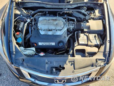 Zdjęcie 11 z 12 samochodu: 2010 HONDA ACCORD EXL VIN:1HGCP3F83AA018920 - miniatura