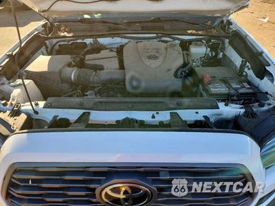 Zdjęcie 11 z 12 samochodu: 2020 TOYOTA TACOMA TRD OFF-ROAD VIN:3TMDZ5BNXLM095522 - miniatura