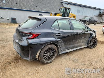 Trzecie zdjęcie samochodu z tyłu: 2024 TOYOTA GR COROLLA CORE VIN:JTNABAAE6RA009433 - miniatura