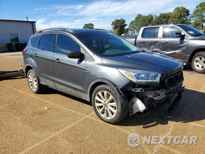 Czwarte zdjęcie samochodu z boku: 2019 FORD ESCAPE SEL VIN:1FMCU0HD1KUC02846 - miniatura