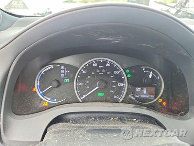 Zdjęcie 9 z 13 samochodu: 2015 LEXUS CT 200 VIN:JTHKD5BH6F2209980 - miniatura