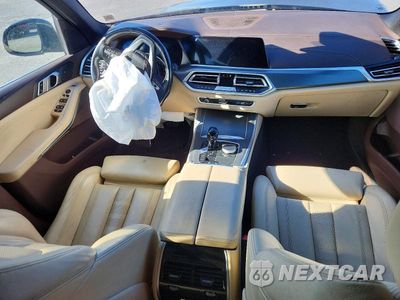 Zdjęcie 8 z 13 samochodu: 2019 BMW X5 XDRIVE40I VIN:5UXCR6C5XKLK87585 - miniatura