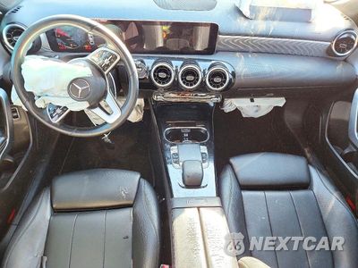 Zdjęcie 8 z 12 samochodu: 2019 MERCEDES-BENZ A 220 VIN:WDD3G4EB5KW022835 - miniatura