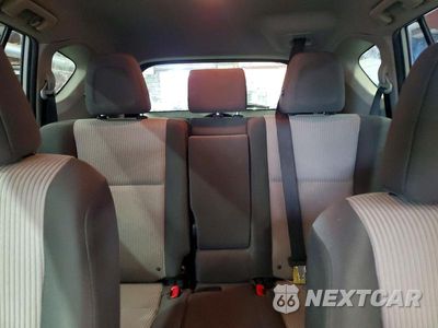 Zdjęcie 10 z 13 samochodu: 2013 TOYOTA RAV4 LE VIN:JTMBFREV8D5002135 - miniatura