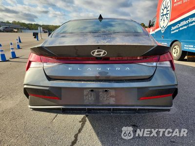 Zdjęcie 6 z 12 samochodu: 2025 HYUNDAI ELANTRA SEL VIN:KMHLS4DG0SU017247 - miniatura