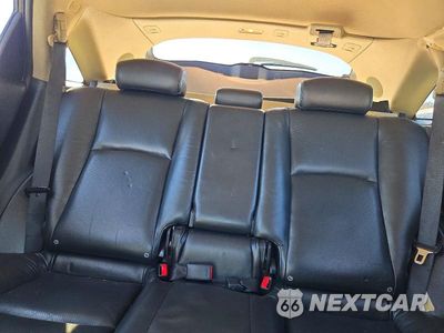 Zdjęcie 10 z 13 samochodu: 2005 INFINITI FX35 BASE VIN:JNRAS08W45X204807 - miniatura