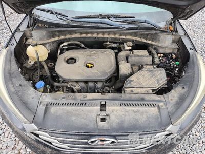 Zdjęcie 12 z 13 samochodu: 2017 HYUNDAI TUCSON SE VIN:KM8J23A48HU494898 - miniatura
