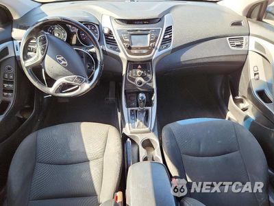 Zdjęcie 8 z 12 samochodu: 2015 HYUNDAI ELANTRA SE VIN:5NPDH4AE1FH608889 - miniatura