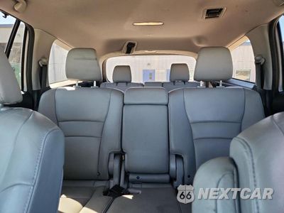 Zdjęcie 10 z 13 samochodu: 2017 HONDA PILOT TOURING VIN:5FNYF5H92HB026467 - miniatura