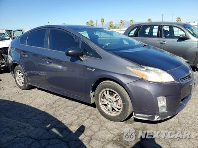 Czwarte zdjęcie samochodu z boku: 2010 TOYOTA PRIUS IV VIN:JTDKN3DU1A0193043 - miniatura