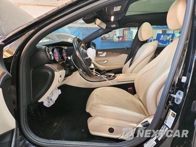 Zdjęcie 7 z 13 samochodu: 2018 MERCEDES-BENZ E 300 4MATIC VIN:WDDZF4KB0JA466976 - miniatura