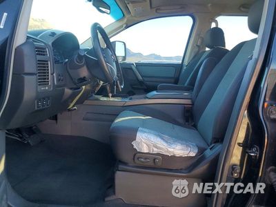 Zdjęcie 7 z 12 samochodu: 2005 NISSAN TITAN XE VIN:1N6AA07A05N542996 - miniatura