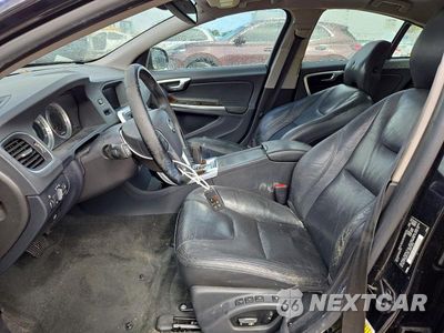 Zdjęcie 7 z 13 samochodu: 2012 VOLVO S60 T5 VIN:YV1622FS0C2121719 - miniatura