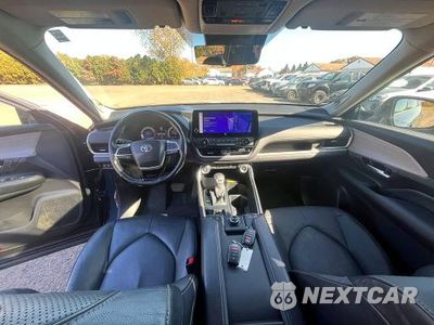 Zdjęcie 6 z 15 samochodu: 2024 TOYOTA GRAND HIGHLANDER PLATINUM VIN:5TDAAAB57RS018473 - miniatura
