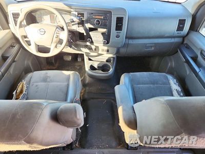 Zdjęcie 8 z 12 samochodu: 2016 NISSAN NV 3500 HD S VIN:5BZBF0AA0GN851355 - miniatura