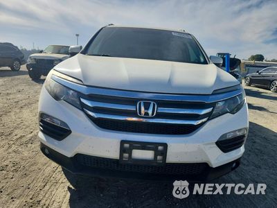 Piąte zdjęcie samochodu w środku: 2018 HONDA PILOT EXLN VIN:5FNYF6H73JB059102 - miniatura