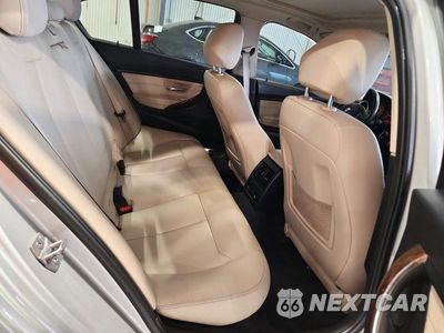 Zdjęcie 10 z 12 samochodu: 2015 BMW 328 XI SULEV VIN:WBA3B5G59FNS14113 - miniatura