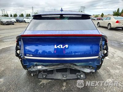 Zdjęcie 6 z 13 samochodu: 2023 KIA EV6 WIND VIN:KNDC34LAXP5606211 - miniatura