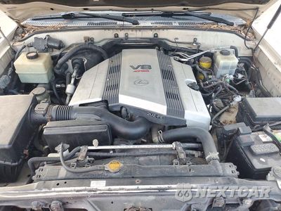 Zdjęcie 12 z 13 samochodu: 2005 LEXUS LX 470 VIN:JTJHT00W853549902 - miniatura
