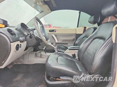 Zdjęcie 7 z 12 samochodu: 2005 VOLKSWAGEN NEW BEETLE GLS VIN:3VWCM31Y35M367564 - miniatura
