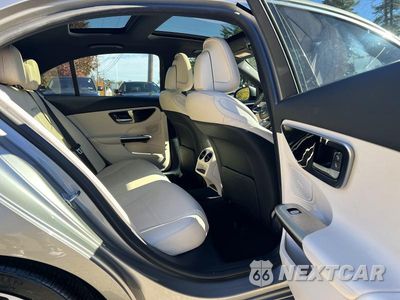 Zdjęcie 6 z 10 samochodu: 2022 MERCEDES-BENZ C 300 VIN:W1KAF4GBXNR058028 - miniatura