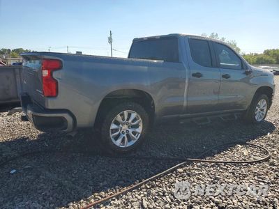 Trzecie zdjęcie samochodu z tyłu: 2021 CHEVROLET SILVERADO C1500 CUSTOM VIN:1GCRWBEK0MZ383287 - miniatura