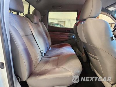 Zdjęcie 10 z 12 samochodu: 2013 TOYOTA TACOMA V6 VIN:5TFLU4EN9DX072423 - miniatura