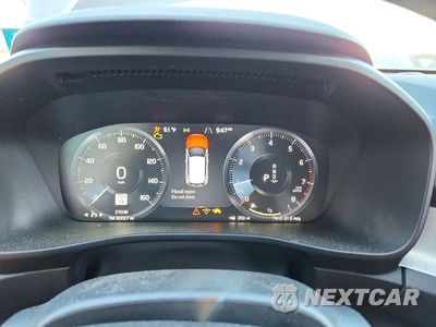 Zdjęcie 9 z 12 samochodu: 2020 VOLVO XC40 T5 MOMENTUM VIN:YV4162UK1L2264439 - miniatura