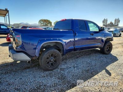 Trzecie zdjęcie samochodu z tyłu: 2015 TOYOTA TUNDRA SR VIN:5TFRM5F11FX088081 - miniatura