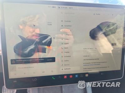Zdjęcie 9 z 12 samochodu: 2025 TESLA MODEL Y VIN:7SAYGDEE5SA360766 - miniatura
