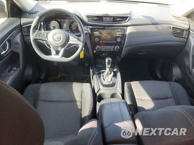 Zdjęcie 8 z 14 samochodu: 2017 NISSAN ROGUE S VIN:JN8AT2MT9HW401815 - miniatura