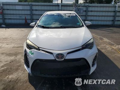 Piąte zdjęcie samochodu w środku: 2018 TOYOTA COROLLA SE VIN:5YFBURHE9JP786759 - miniatura