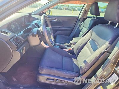 Zdjęcie 7 z 12 samochodu: 2015 HONDA ACCORD SPORT VIN:1HGCR2F50FA012879 - miniatura