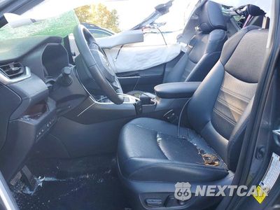 Zdjęcie 7 z 13 samochodu: 2023 TOYOTA RAV4 LIMITED VIN:JTMD6RFV0PD094858 - miniatura