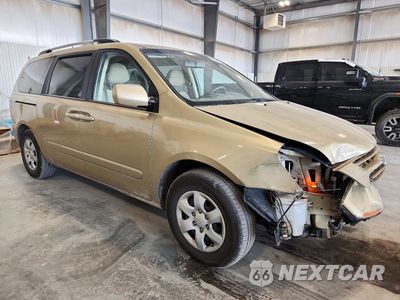 Czwarte zdjęcie samochodu z boku: 2010 KIA SEDONA LX VIN:KNDMG4C34A6345878 - miniatura