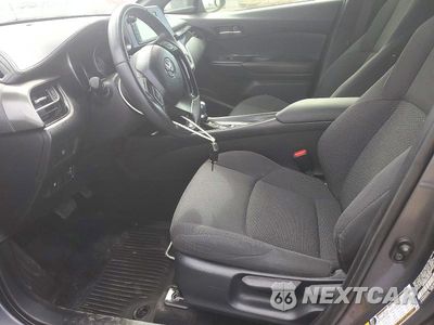 Zdjęcie 7 z 13 samochodu: 2018 TOYOTA C-HR XLE VIN:NMTKHMBX4JR049332 - miniatura