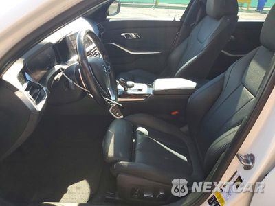 Zdjęcie 7 z 12 samochodu: 2019 BMW 330XI VIN:WBA5R7C50KAJ81476 - miniatura