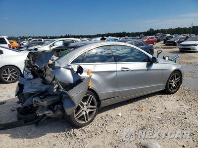 Trzecie zdjęcie samochodu z tyłu: 2014 MERCEDES-BENZ E 350 VIN:WDDKJ5KB8EF273506 - miniatura