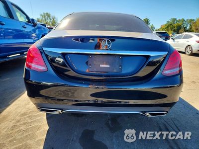 Zdjęcie 6 z 12 samochodu: 2015 MERCEDES-BENZ C 300 4MATIC VIN:55SWF4KB3FU034991 - miniatura