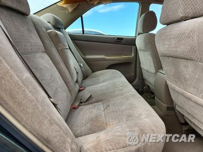 Zdjęcie 10 z 12 samochodu: 2002 TOYOTA CAMRY LE VIN:4T1BE32K72U544884 - miniatura